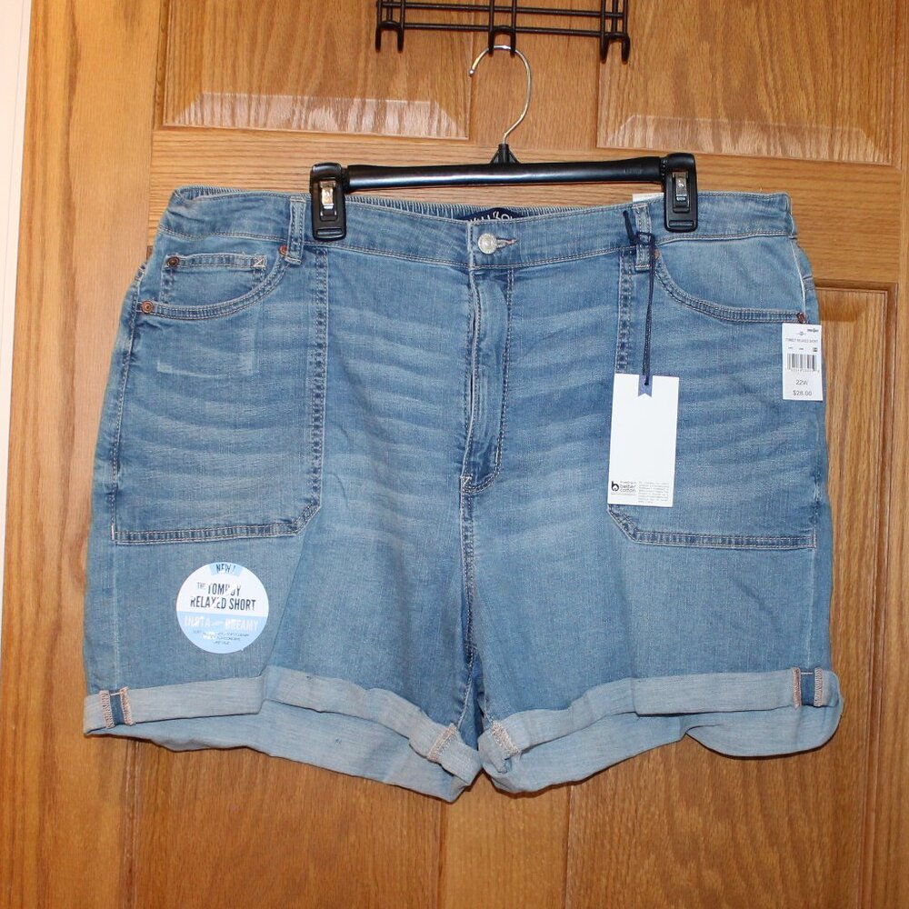 Women's 22W Tomboy Relaxed Denim Jean Shorts - NWT